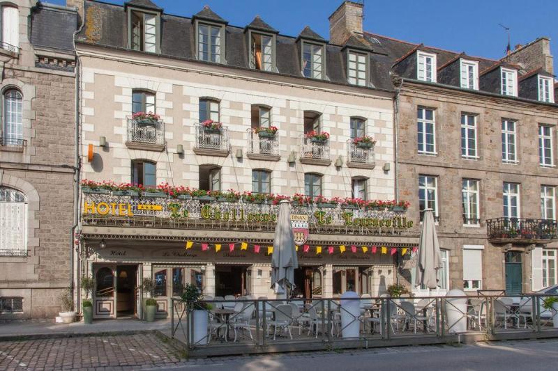 Cit'Hotel Le Challonge Dinan Exteriör bild